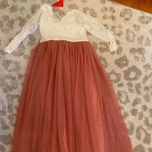 Girls formal dress Sz 12/14 NWT white lace top rose bottom
